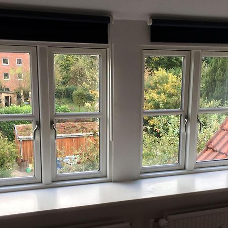 Charmante-Ferienwohnung-In-Der-Fjordstadt フレンスブルク エクステリア 写真