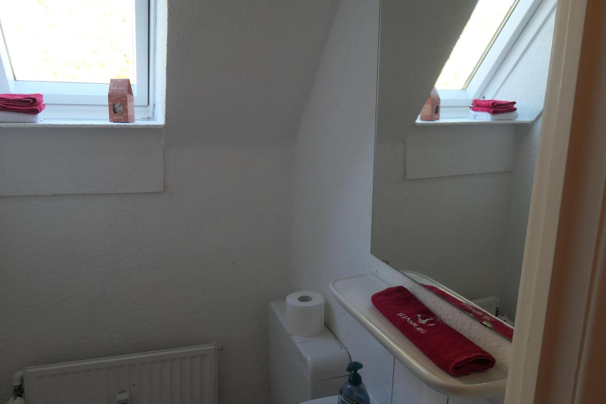 Charmante-Ferienwohnung-In-Der-Fjordstadt フレンスブルク エクステリア 写真